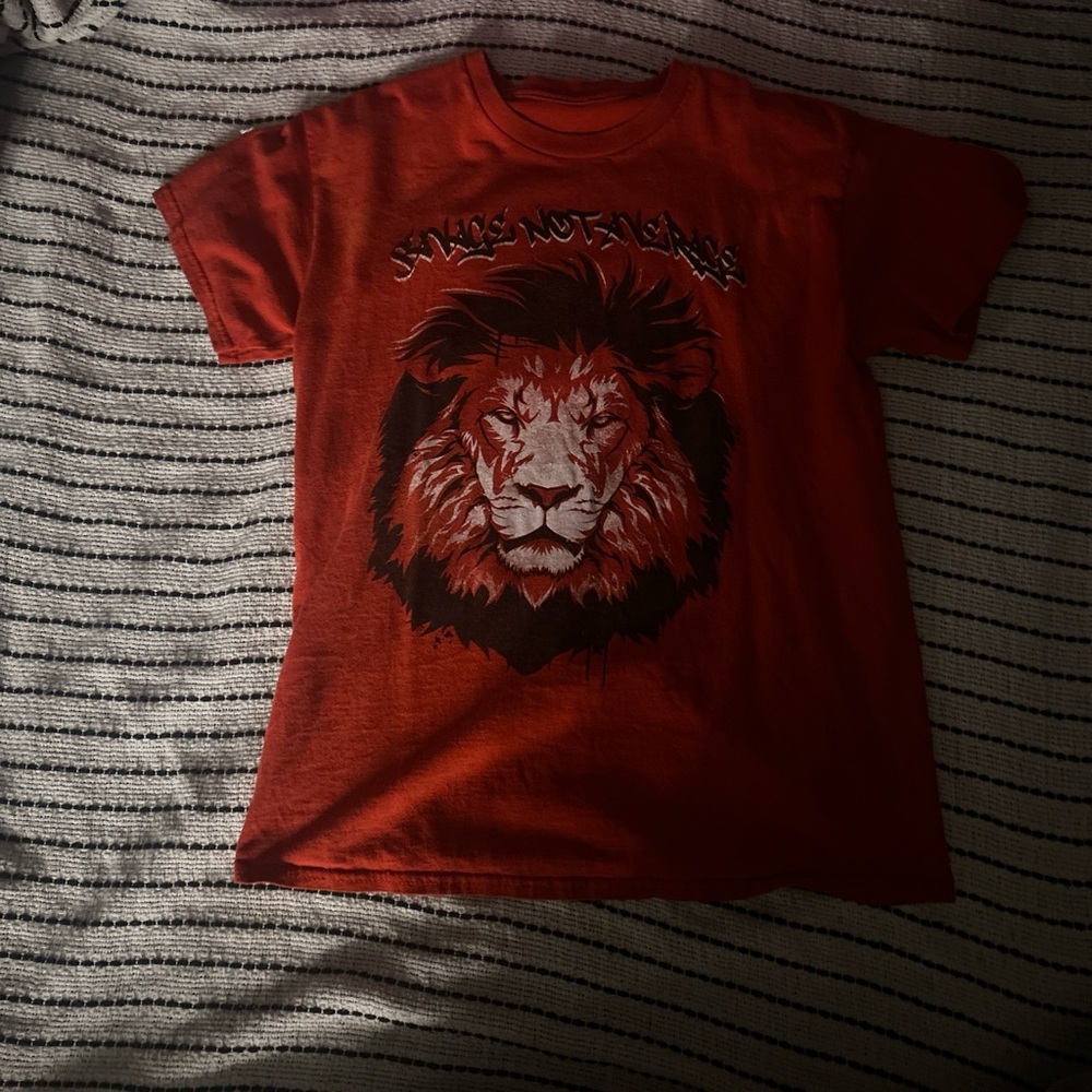 Savage Not Average Red vintage shirt